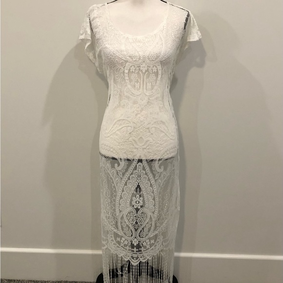 Abary Lace Cover Up - Picture 2 of 5